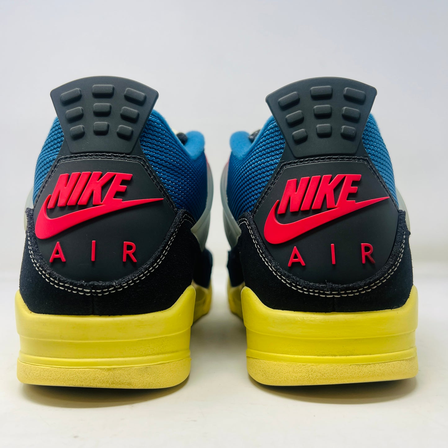 Jordan 4 Retro Union Off Noir