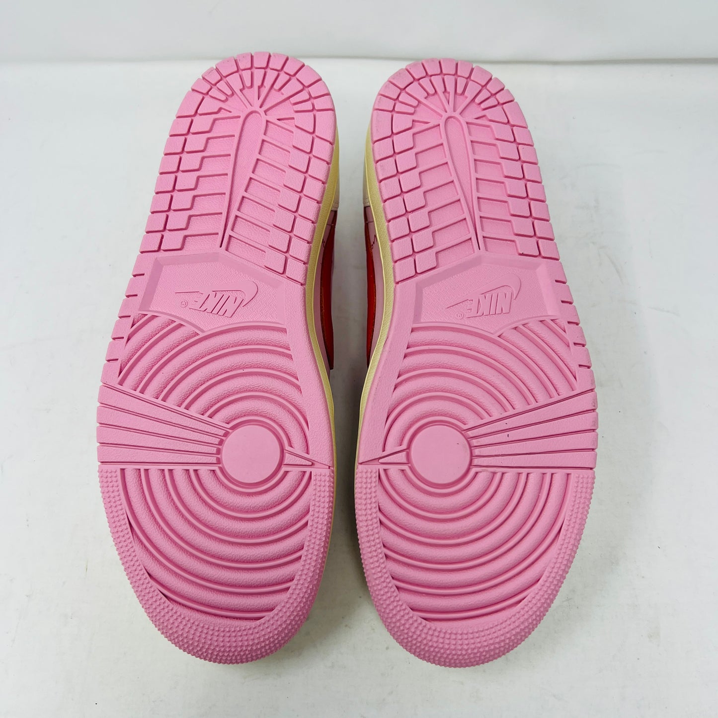 Jordan 1 Retro Low OG SP Travis Scott Sail Tropical Pink