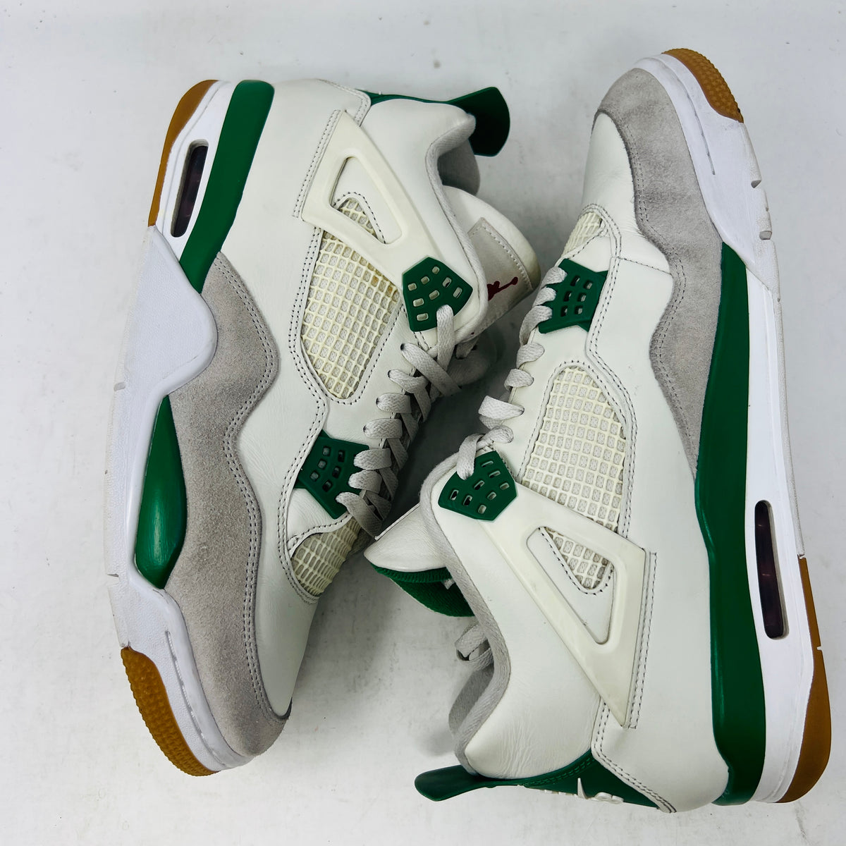 Jordan 4 Retro SB Pine Green