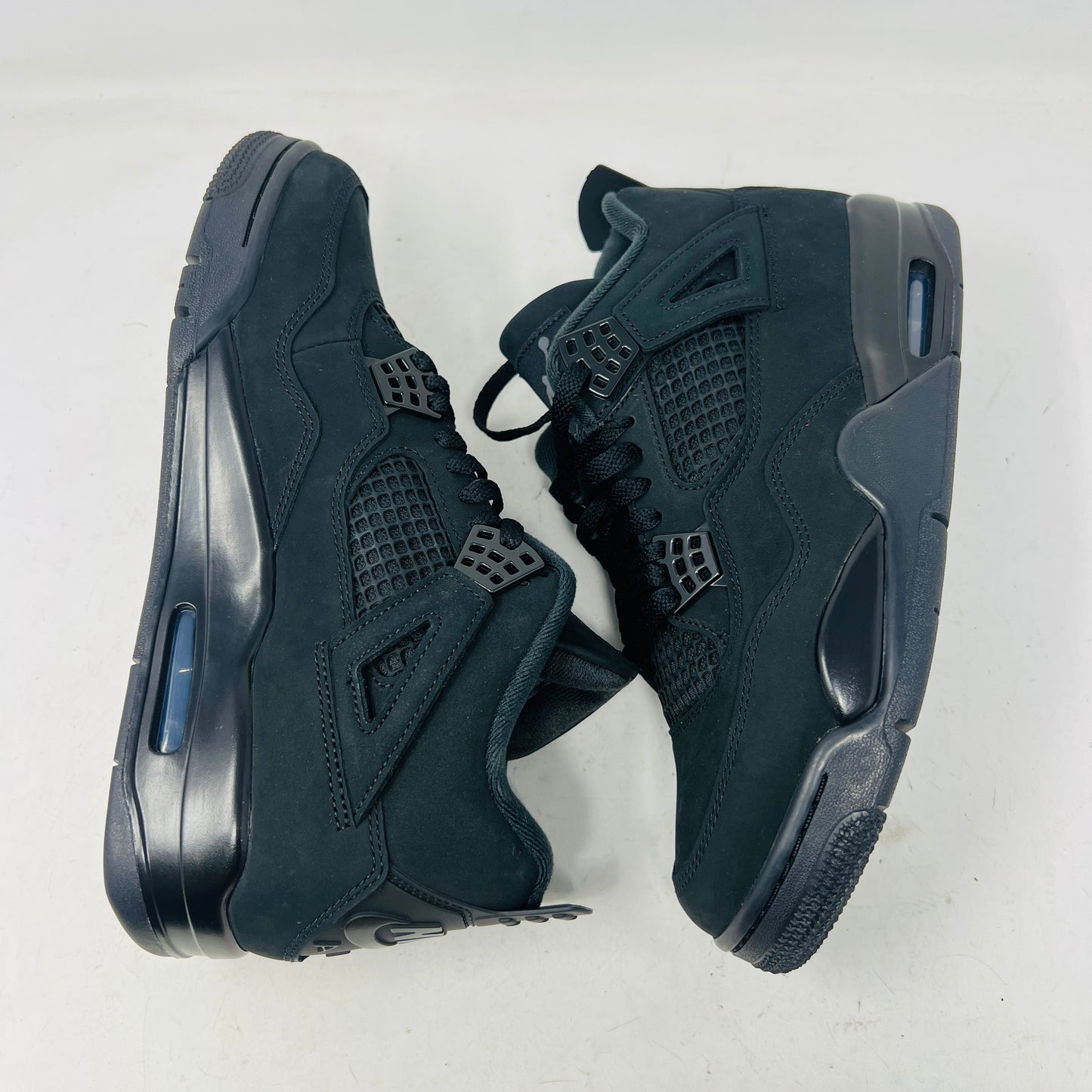 Jordan 4 Retro Black Cat (2025)