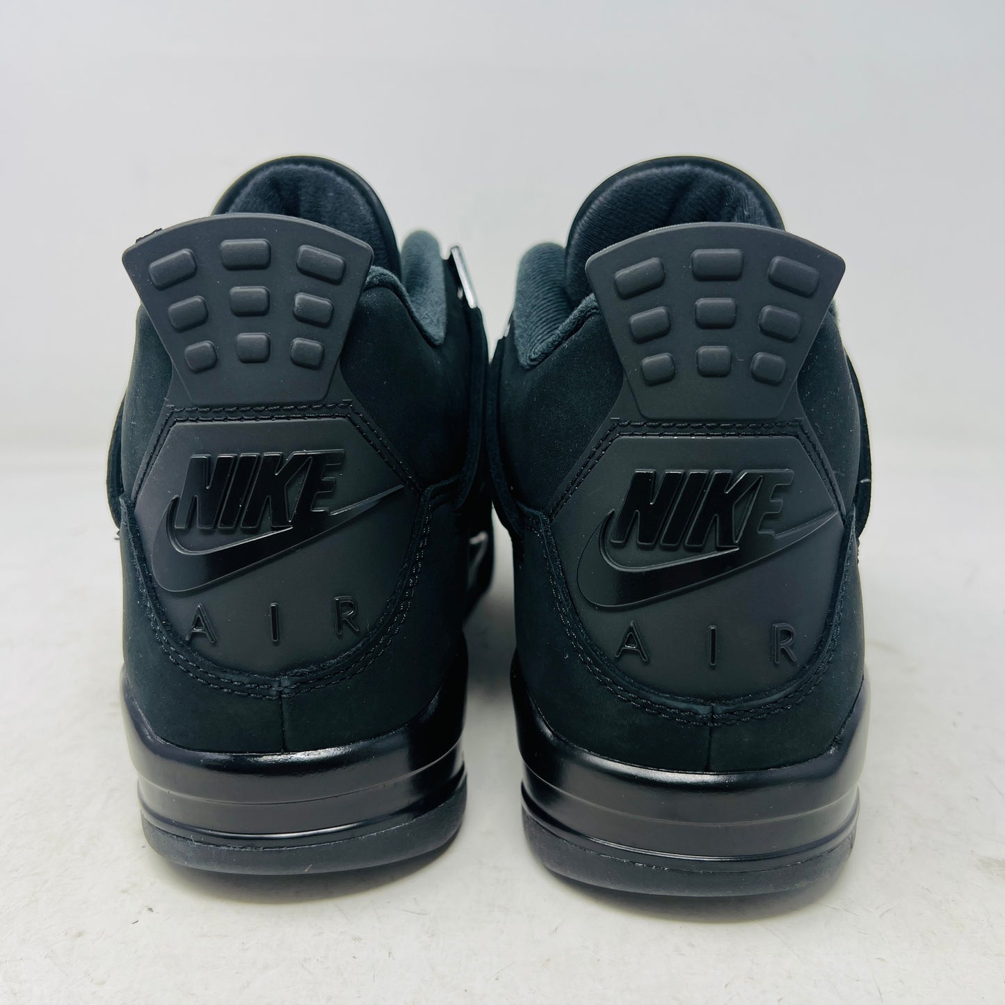 Jordan 4 Retro Black Cat (2025)