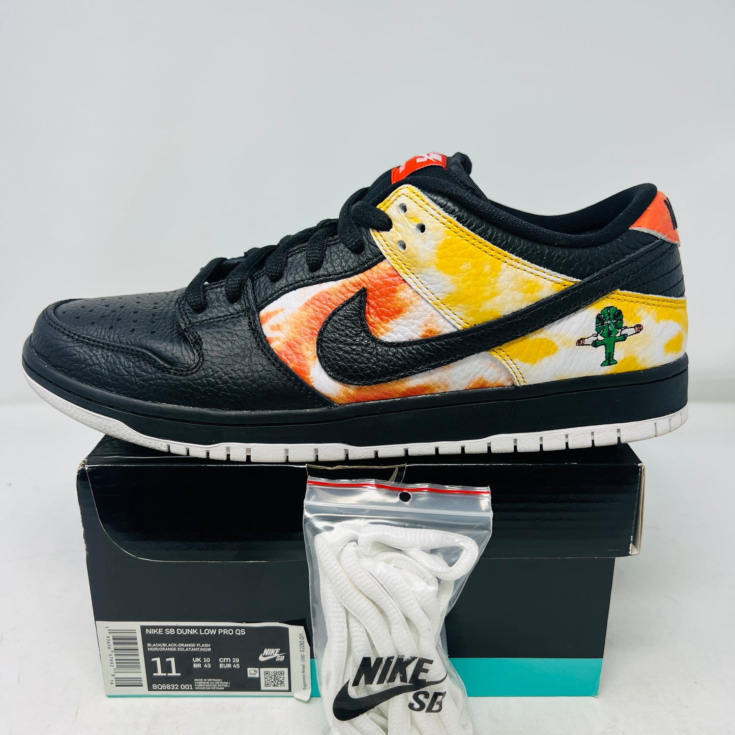 Nike SB Dunk Low Raygun Tie-Dye Black