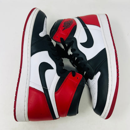 Jordan 1 Retro Black Toe (2016)