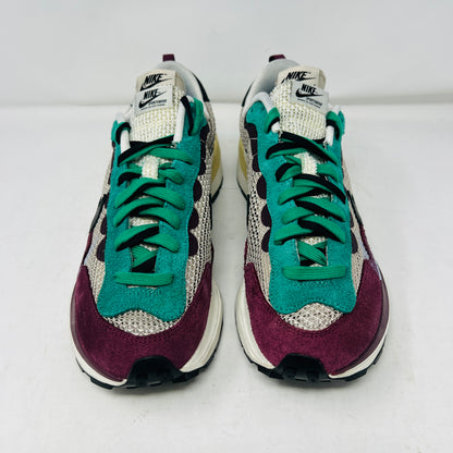 Nike Vaporwaffle sacai Villain Red Neptune Green