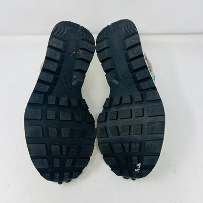 Nike Vaporwaffle sacai Villain Red Neptune Green