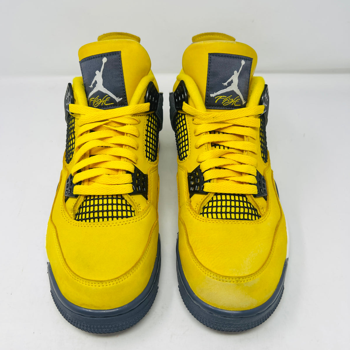 Jordan 4 Retro Lightning (2021)