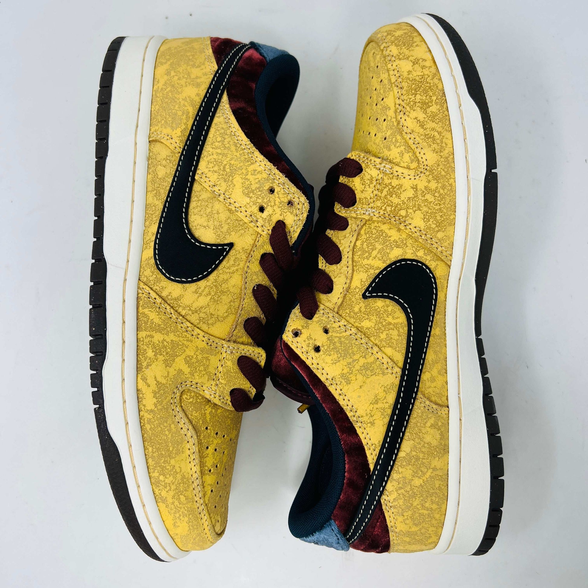 Nike SB Dunk Low City of Cinema sneakers, brand new condition with extra laces, 2024 release.