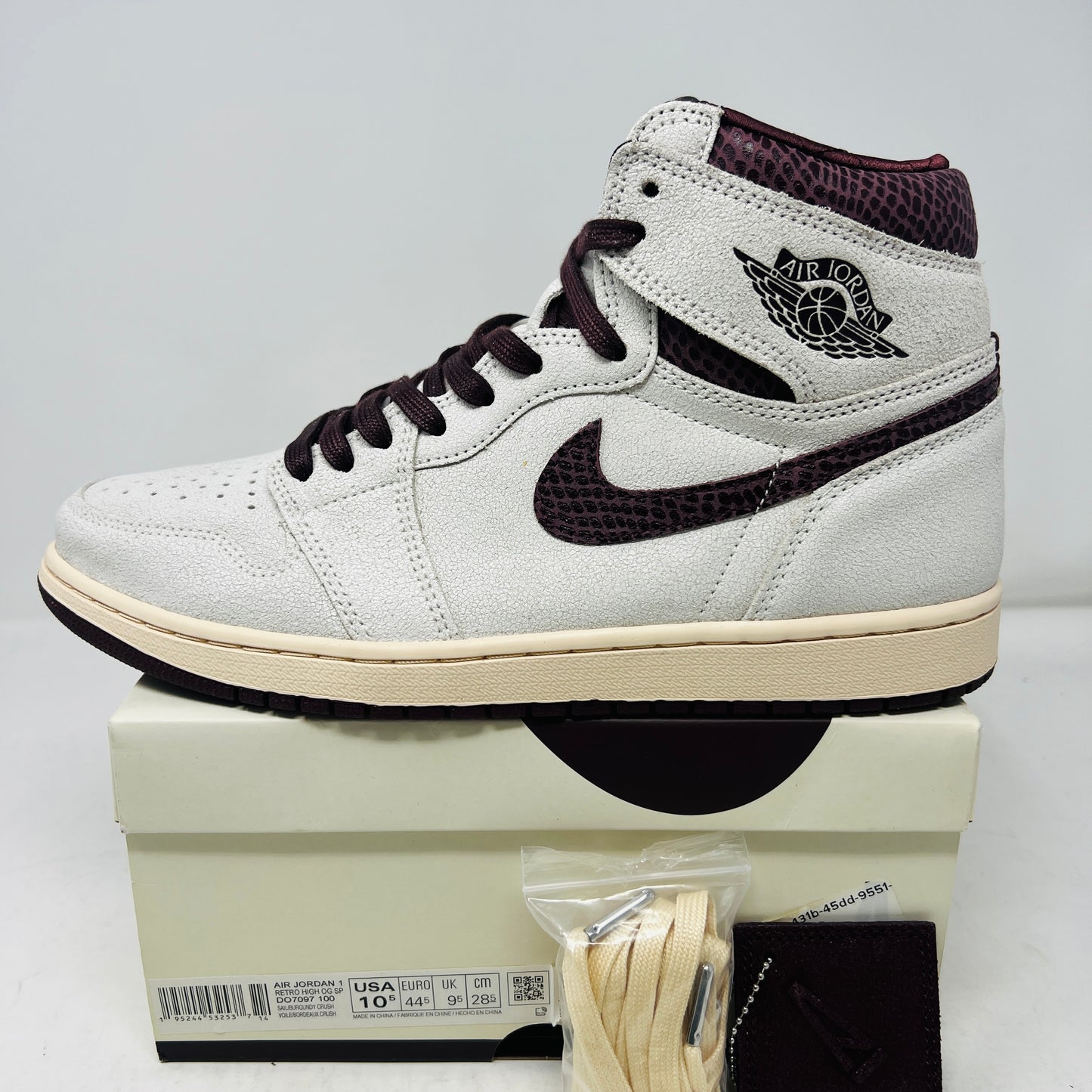 Jordan 1 Retro High OG A Ma Maniére