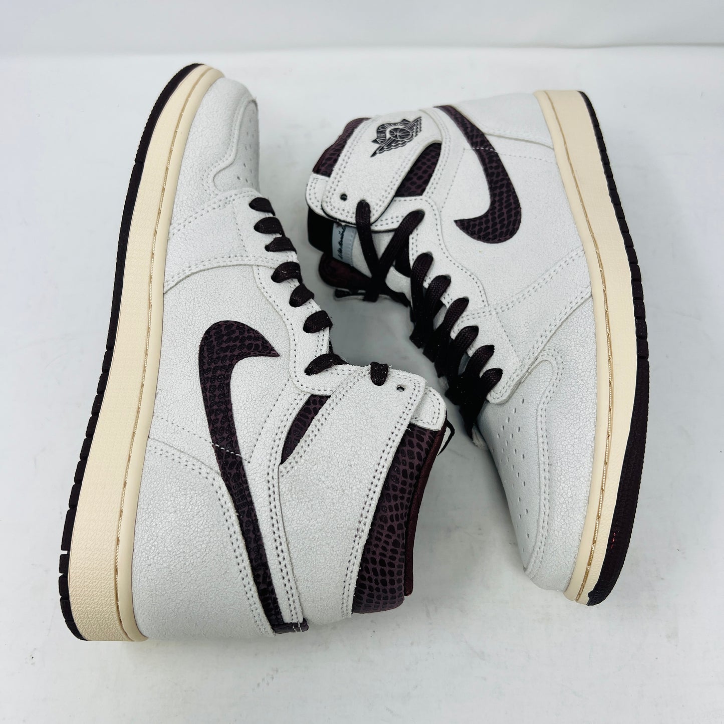 Jordan 1 Retro High OG A Ma Maniére