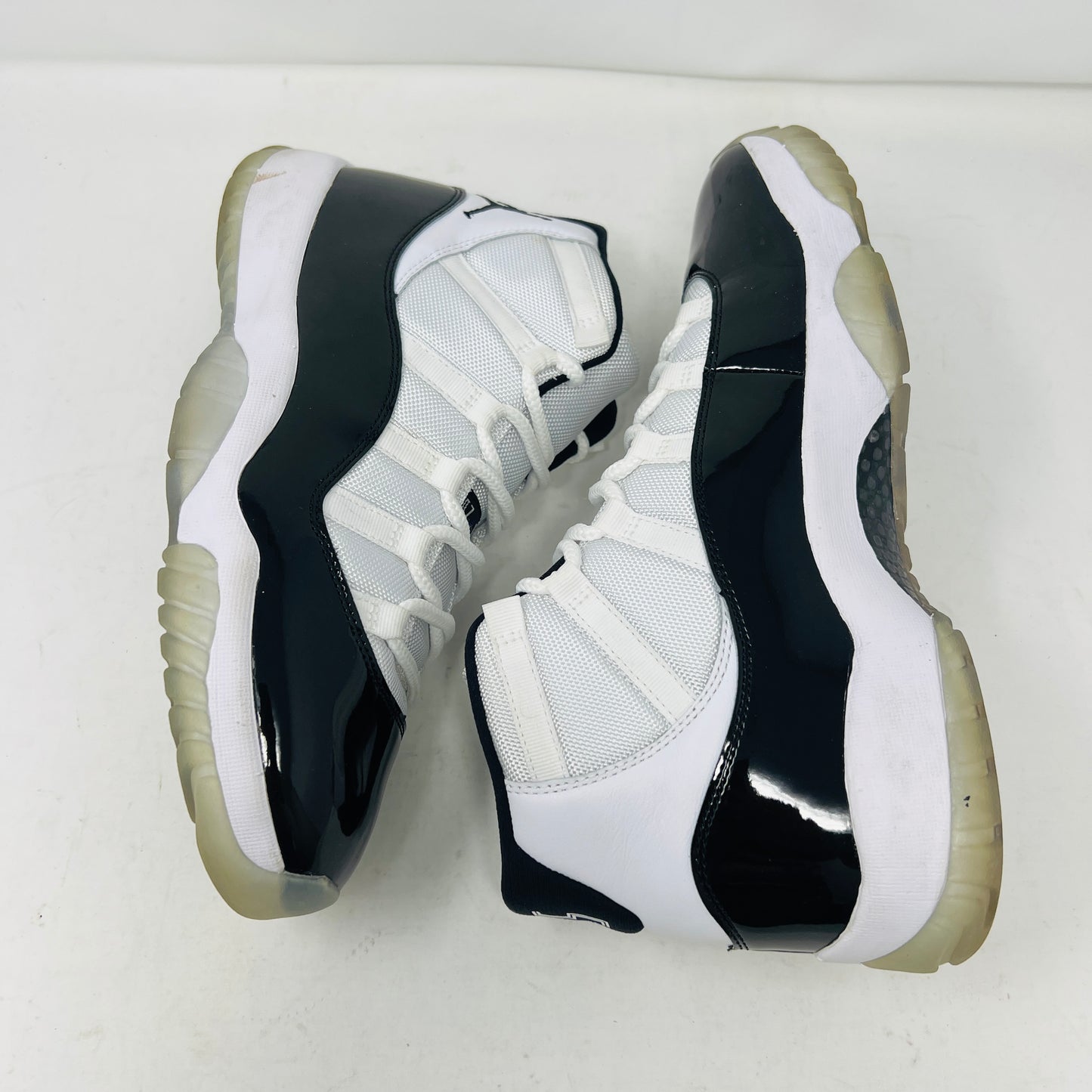 Jordan 11 Retro Concord (2018)