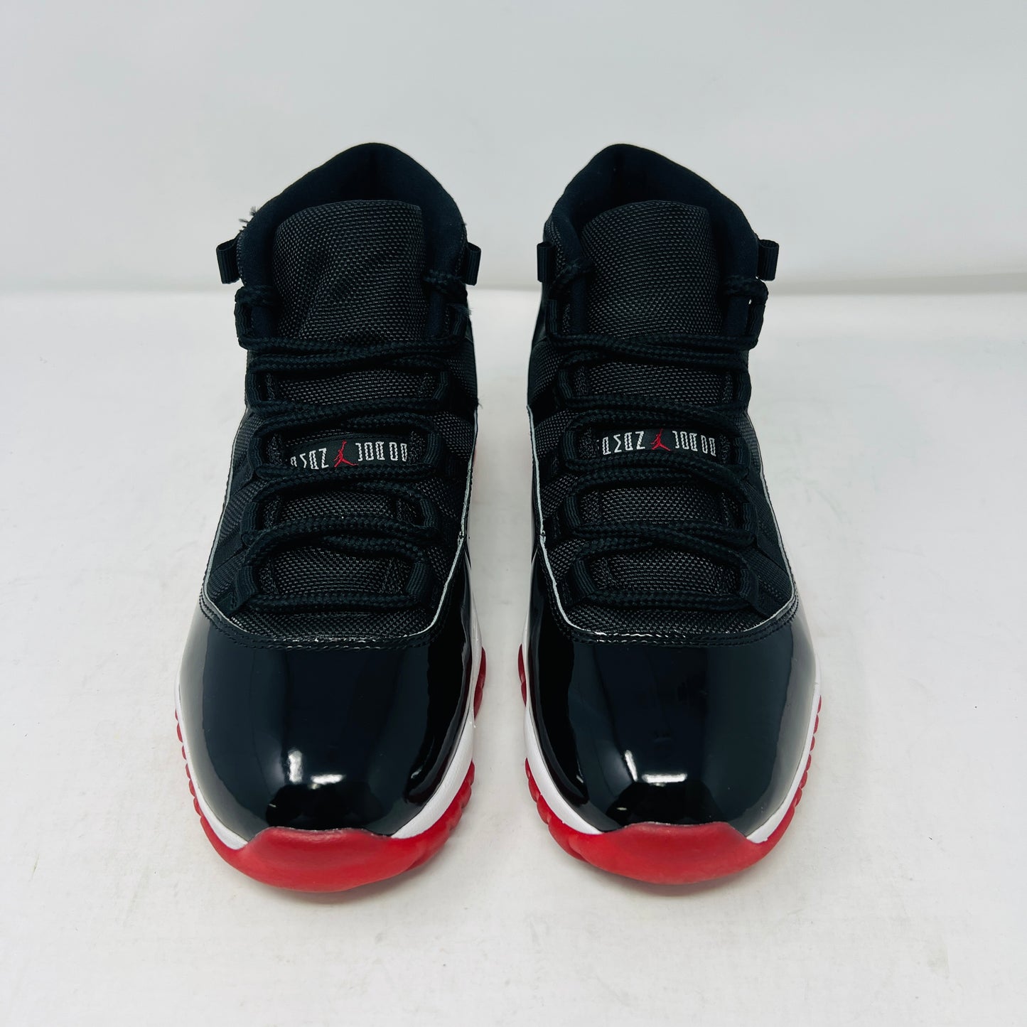 Jordan 11 Retro Playoffs Bred (2019)