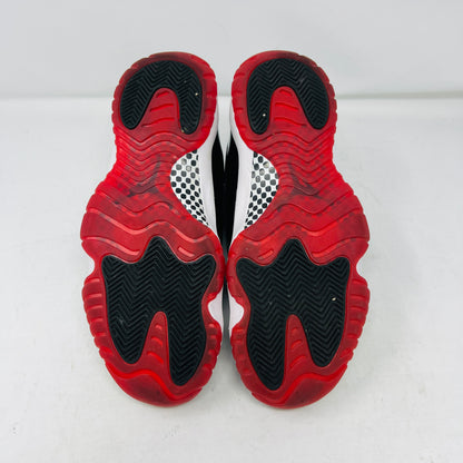 Jordan 11 Retro Playoffs Bred (2019)