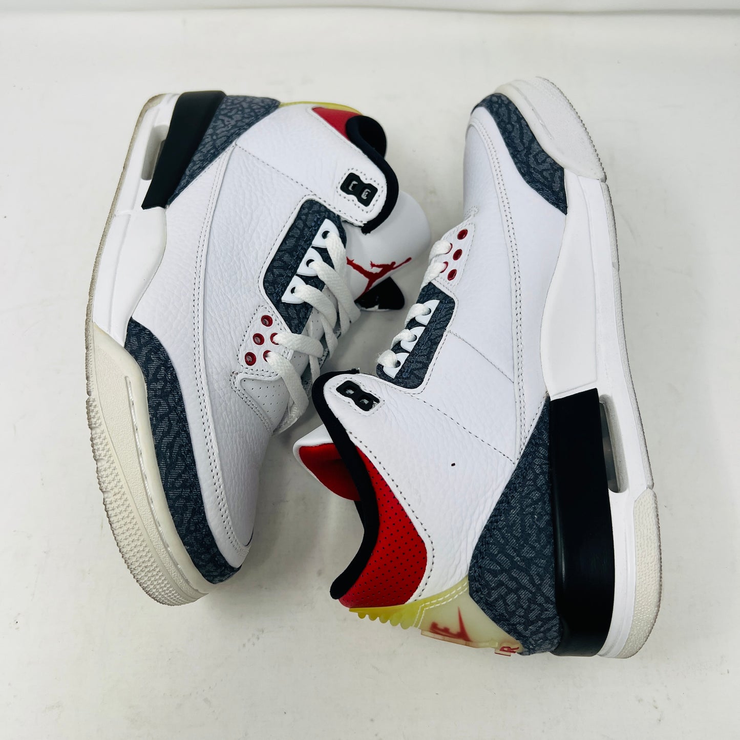 Jordan 3 Retro SE Fire Red Denim (2020)