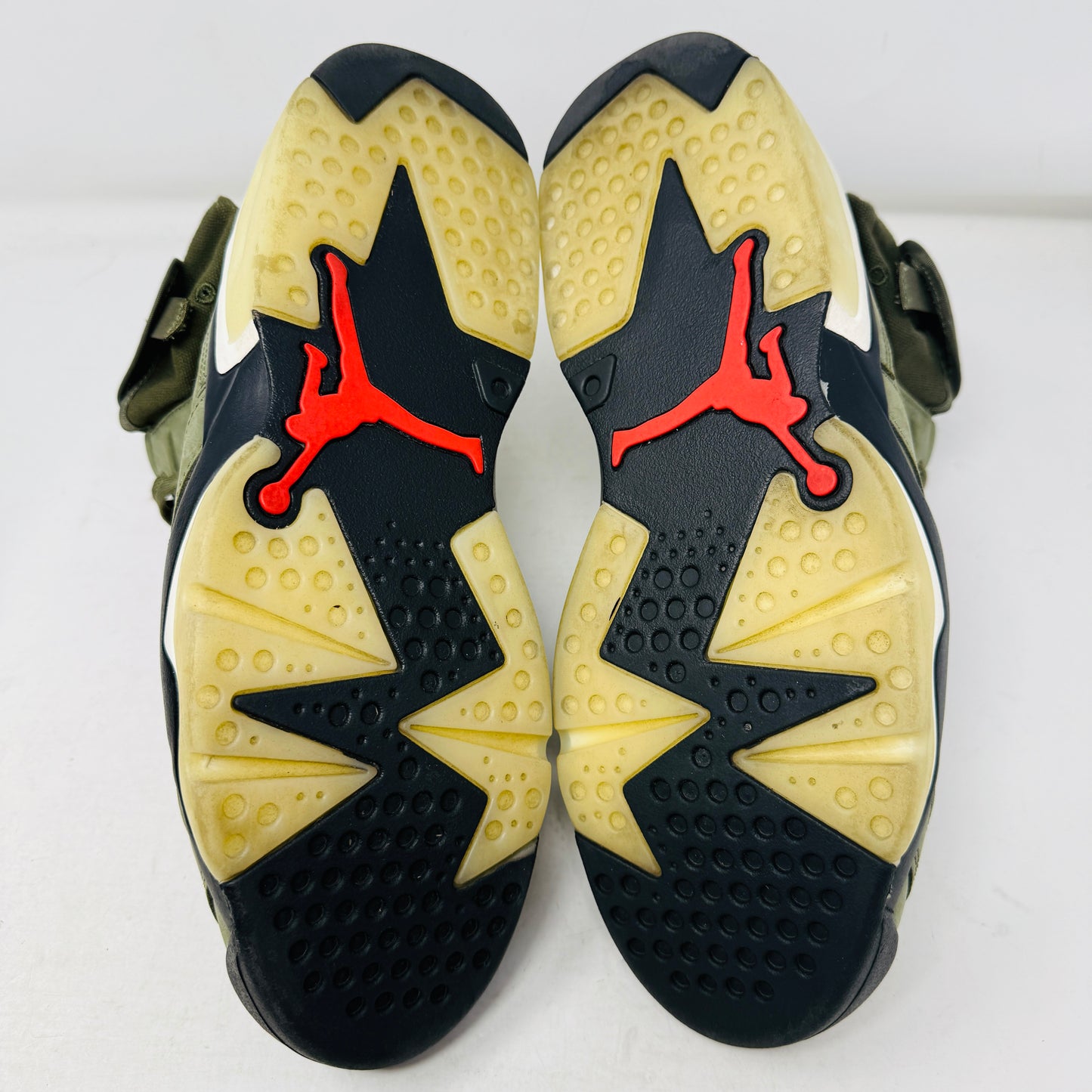 Jordan 6 Retro Travis Scott