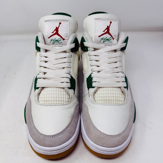 Jordan 4 Retro SB Pine Green