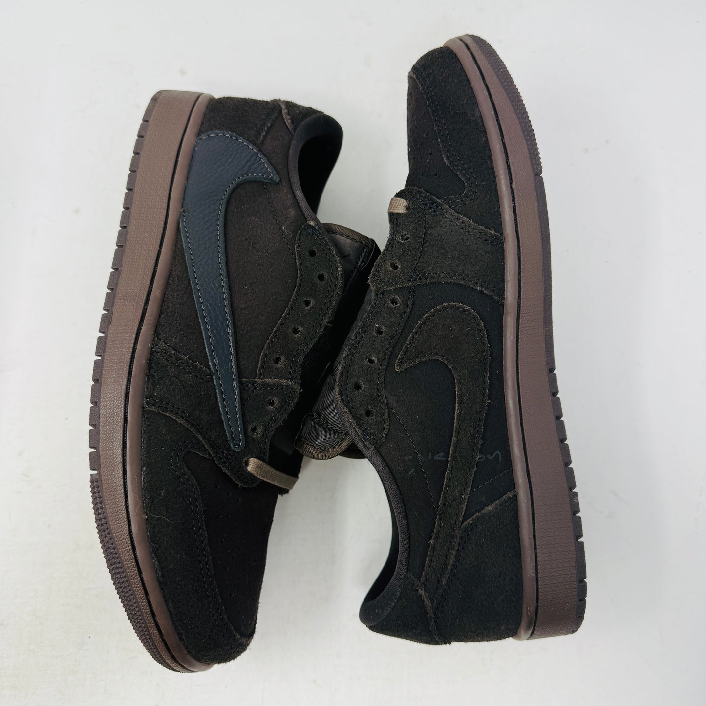 Jordan 1 Retro Low OG SP Travis Scott Velvet Brown