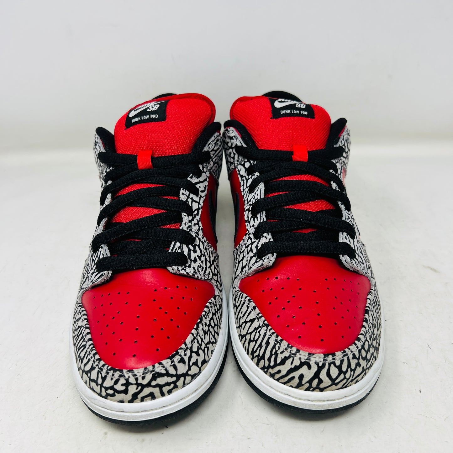 Nike SB Dunk Low Supreme Red Cement (2012)