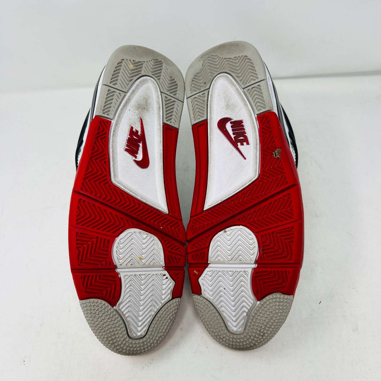 Jordan 4 Retro Fire Red (2020)