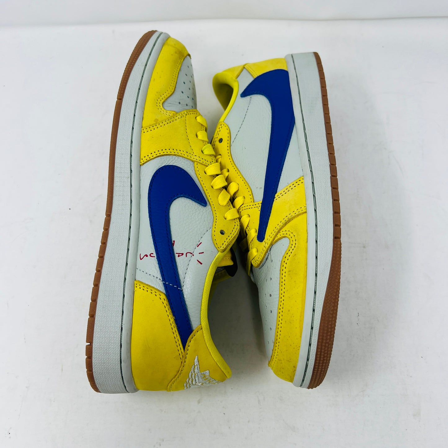 Jordan 1 Retro Low OG SP Travis Scott Canary (Women's)