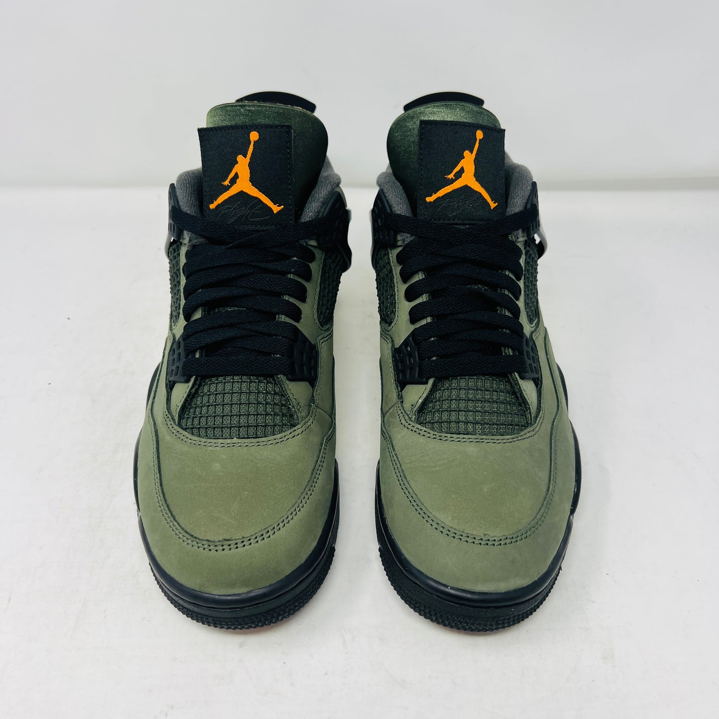 Jordan 4 Retro OG SP Undefeated (2025)