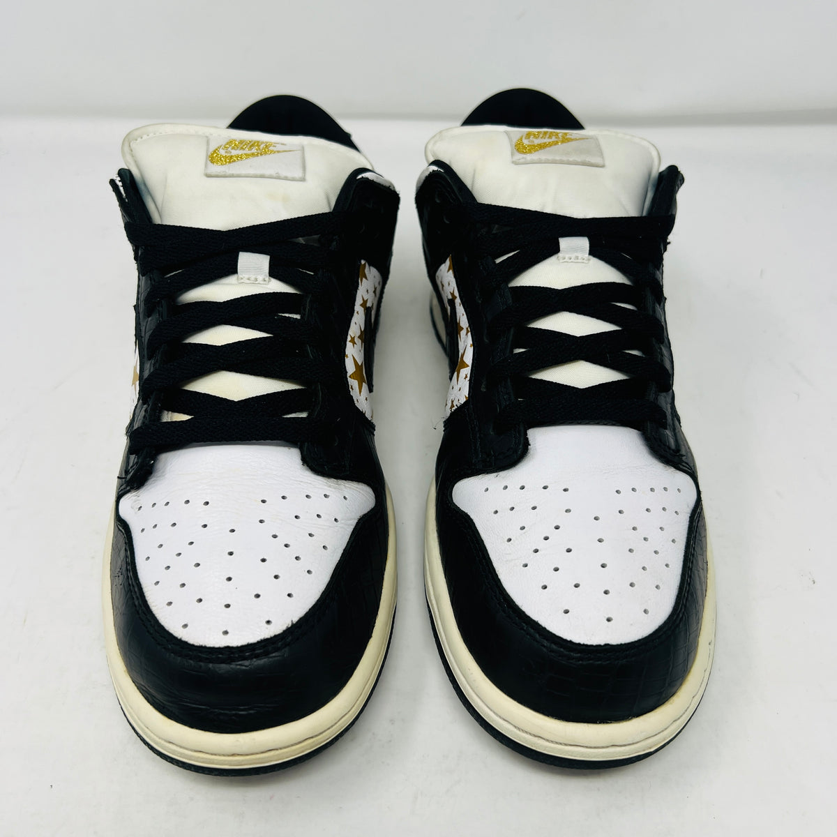 Nike SB Dunk Low Supreme Stars Black