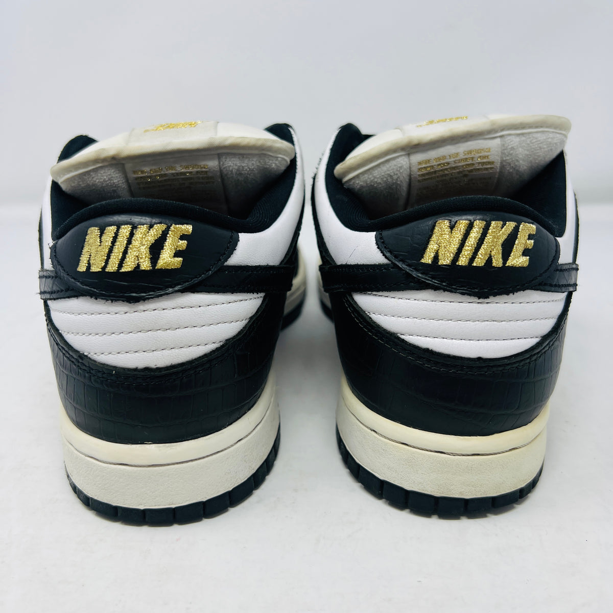 Nike SB Dunk Low Supreme Stars Black