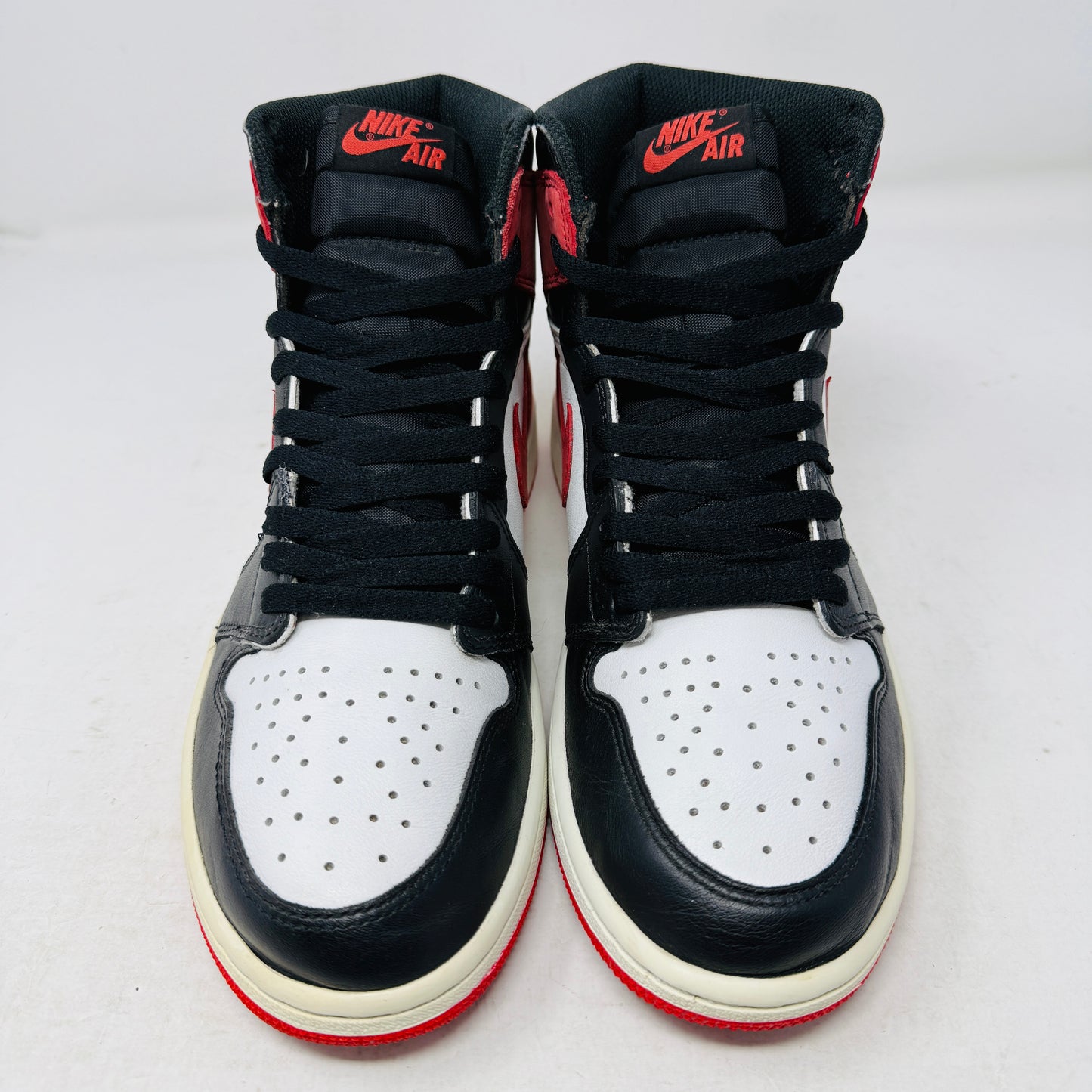 Jordan 1 Retro High Track Red