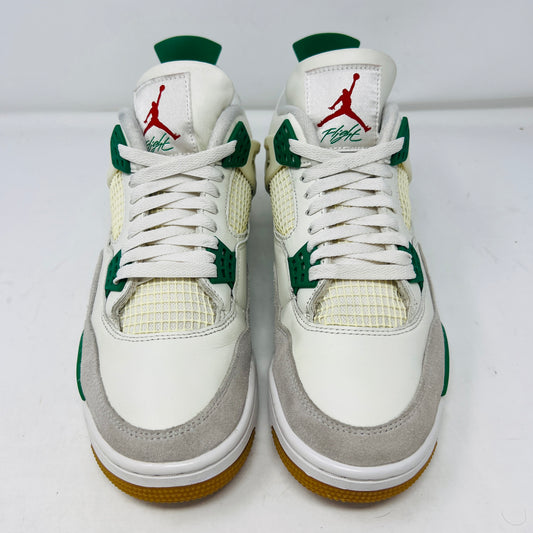 Jordan 4 Retro SB Pine Green