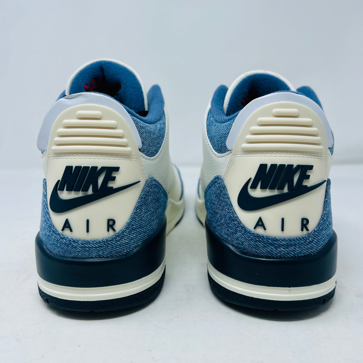 Jordan 3 Retro Levi’s All-Star