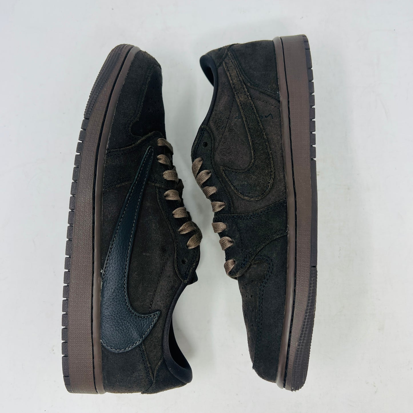 Jordan 1 Retro Low OG SP Travis Scott Velvet Brown