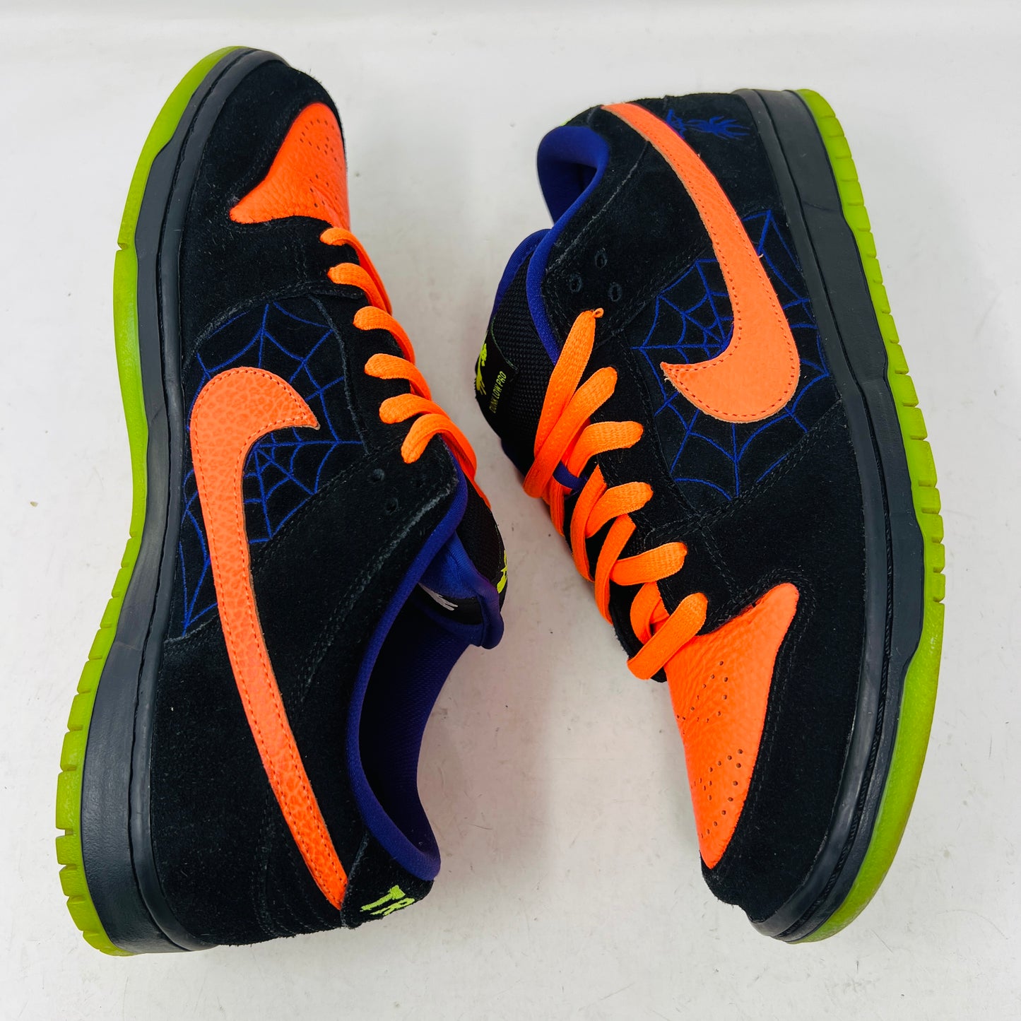 Nike SB Dunk Low Night of Mischief Halloween