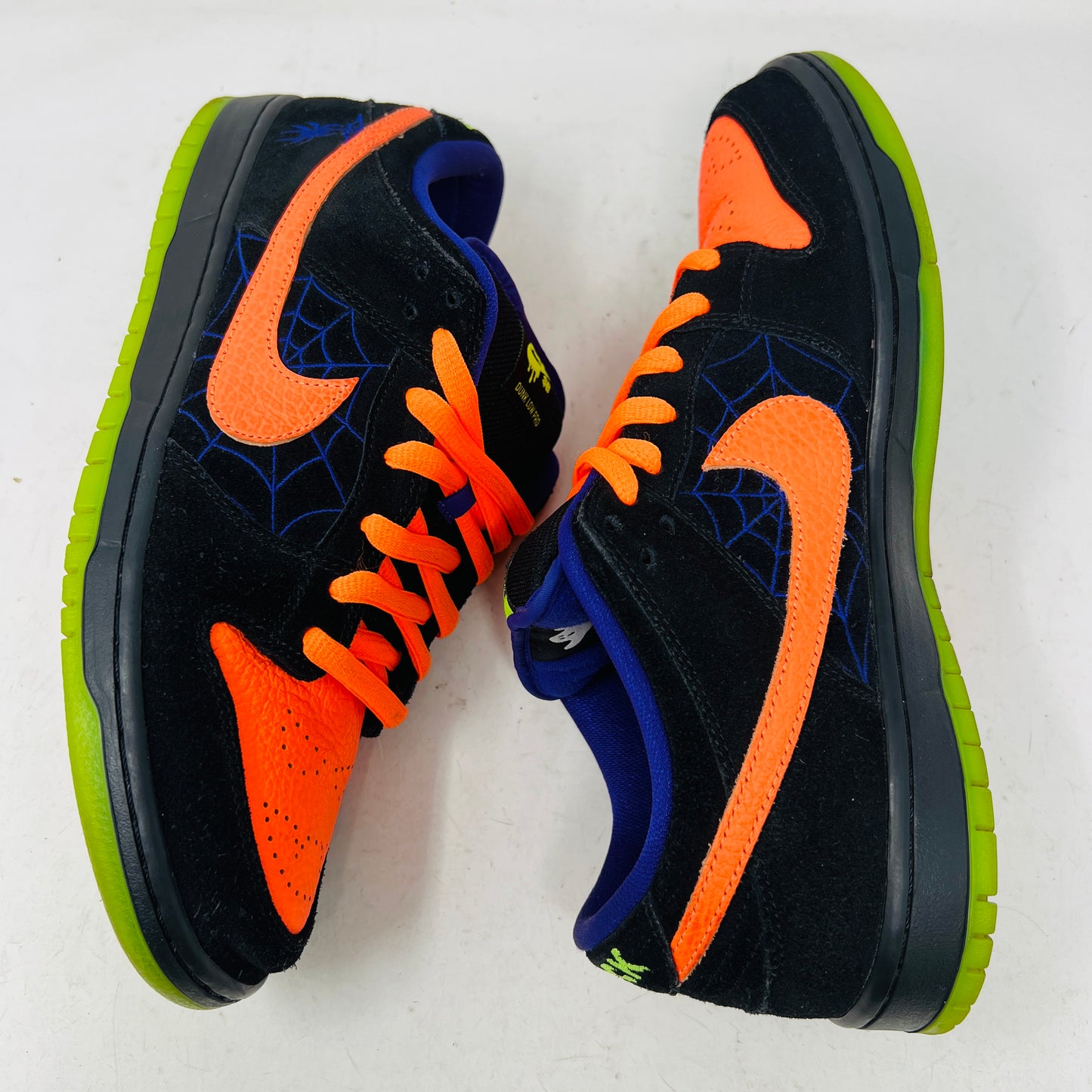 Nike SB Dunk Low Night of Mischief Halloween