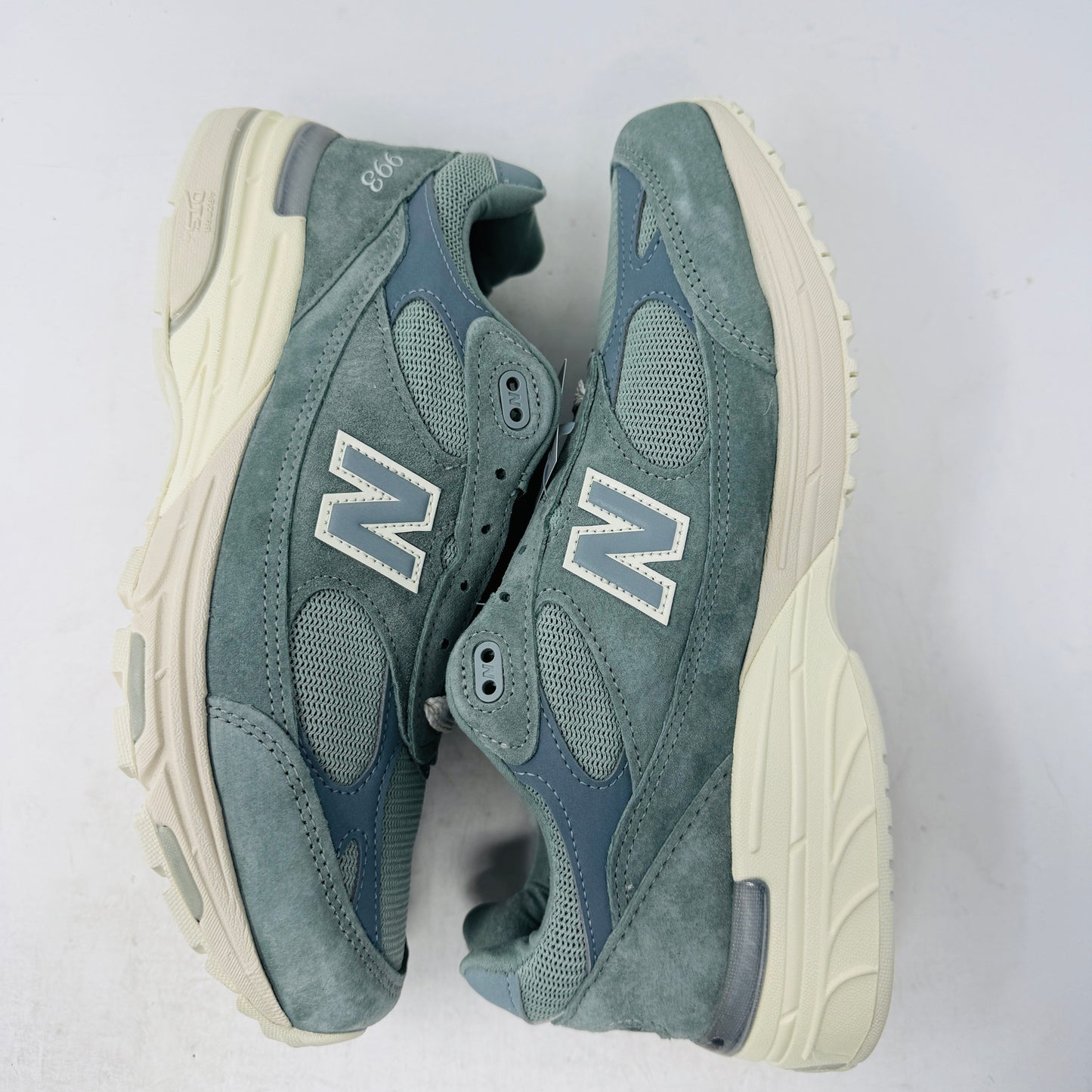 New Balance 993 MiUSA Kith Pistachio