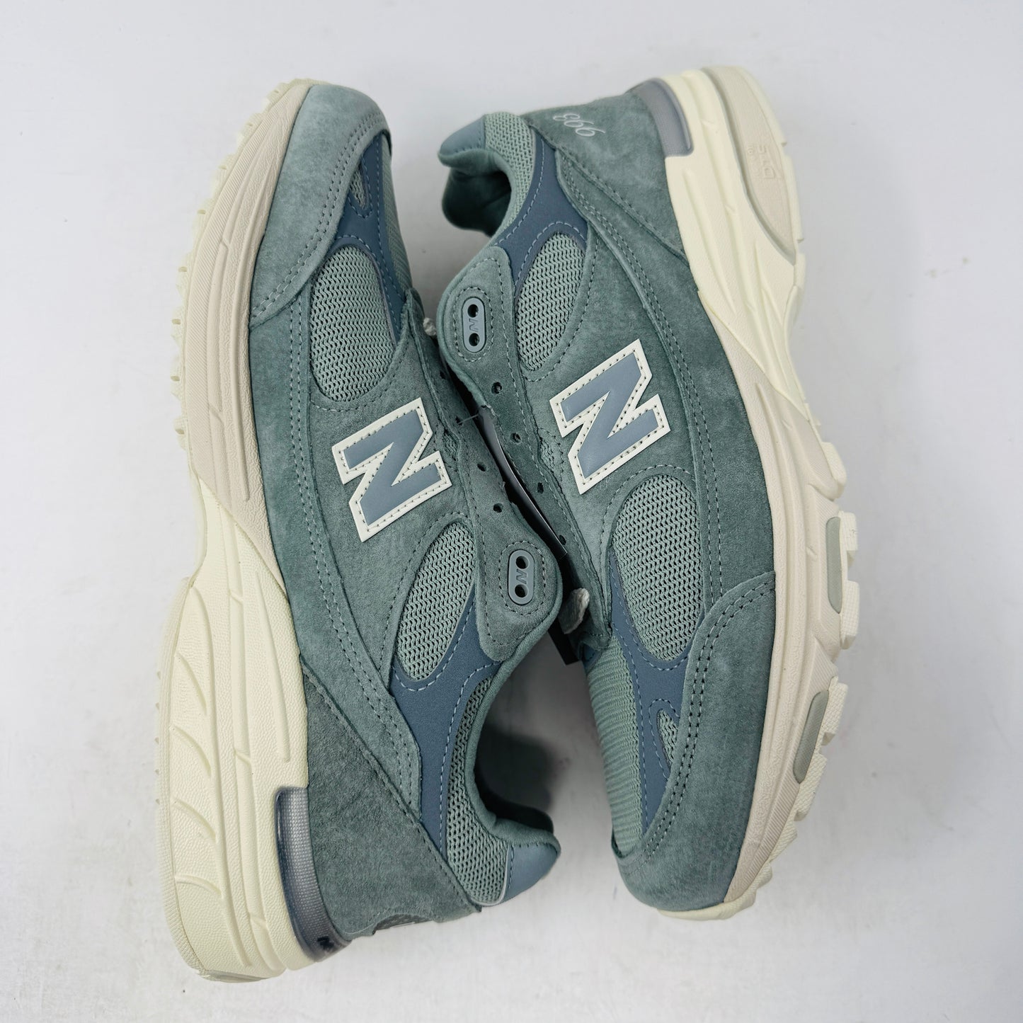 New Balance 993 MiUSA Kith Pistachio