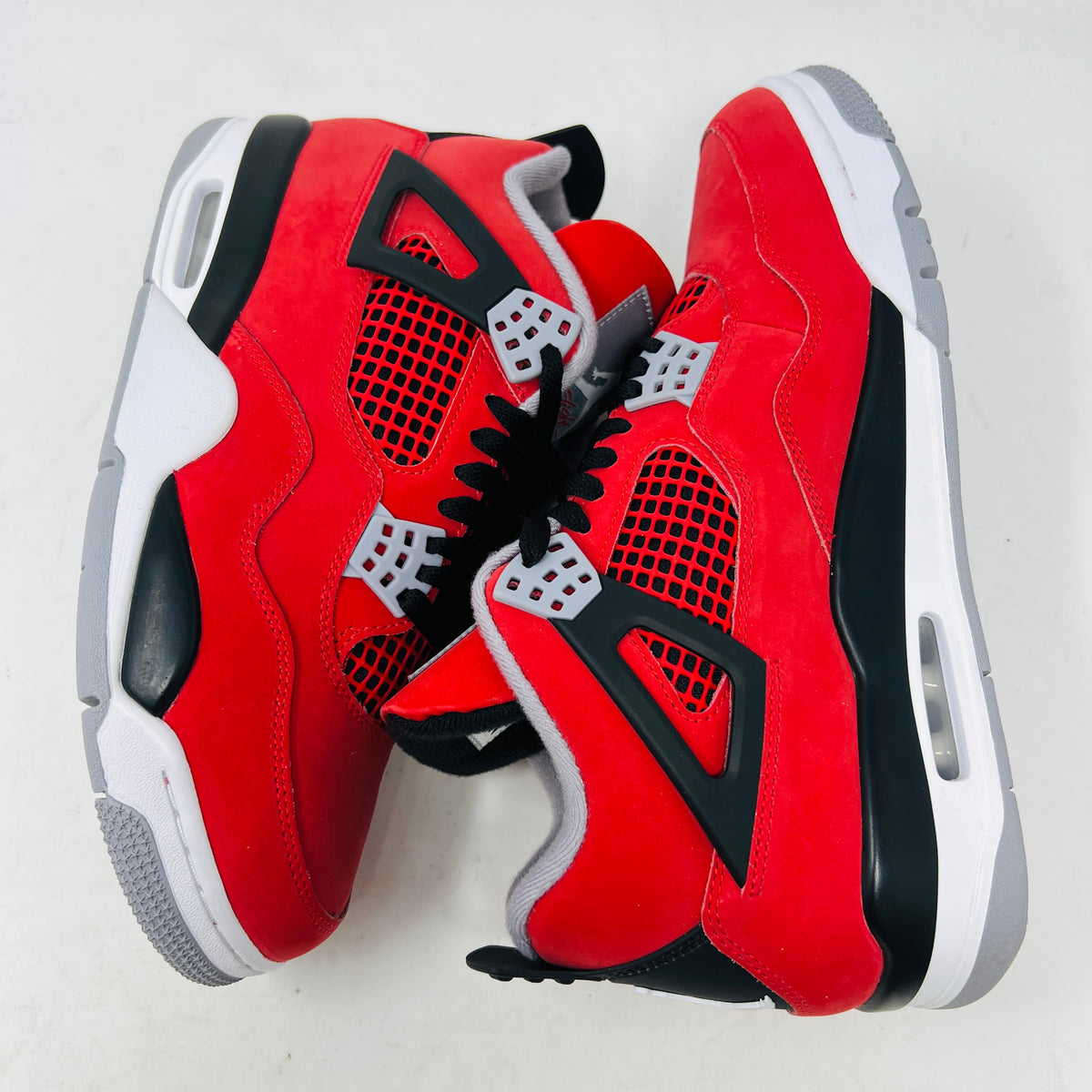 Jordan 4 Retro Toro Bravo (2026)