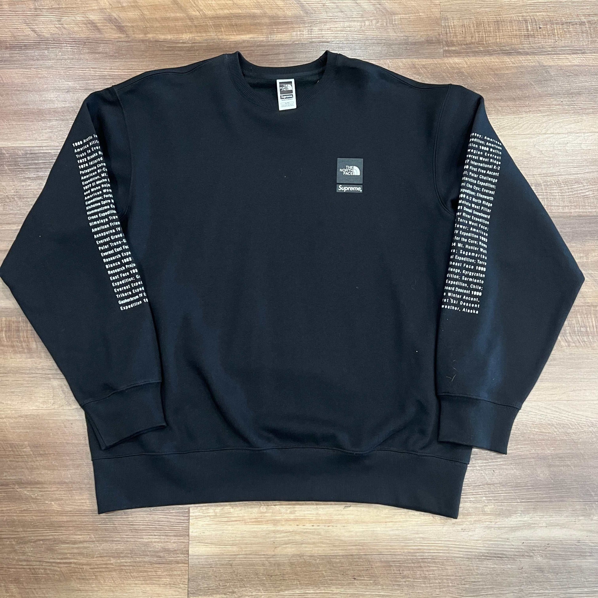 Supreme The North Face Crewneck Black, XL, brand new condition.