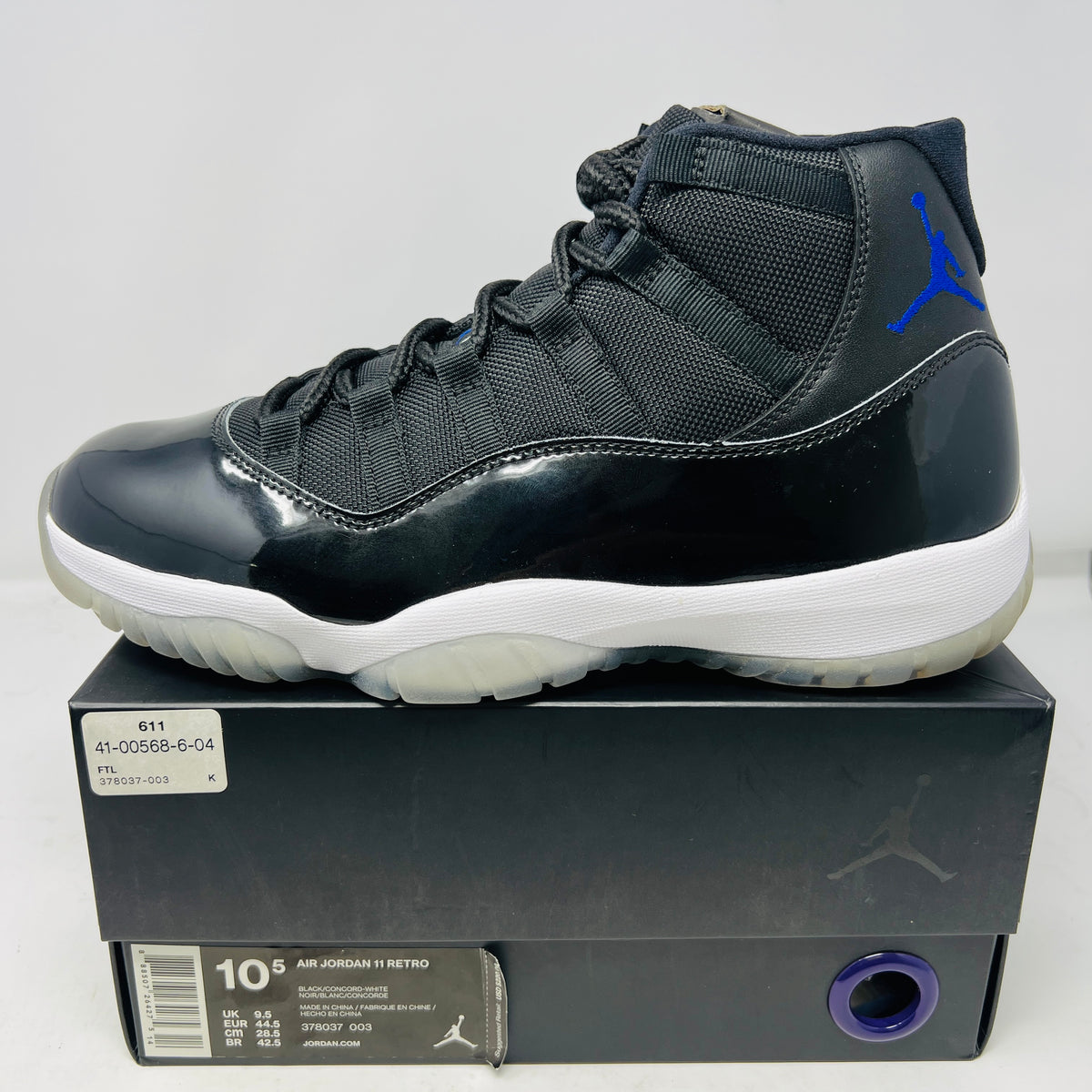 Jordan 11 Retro Space Jam (2016)