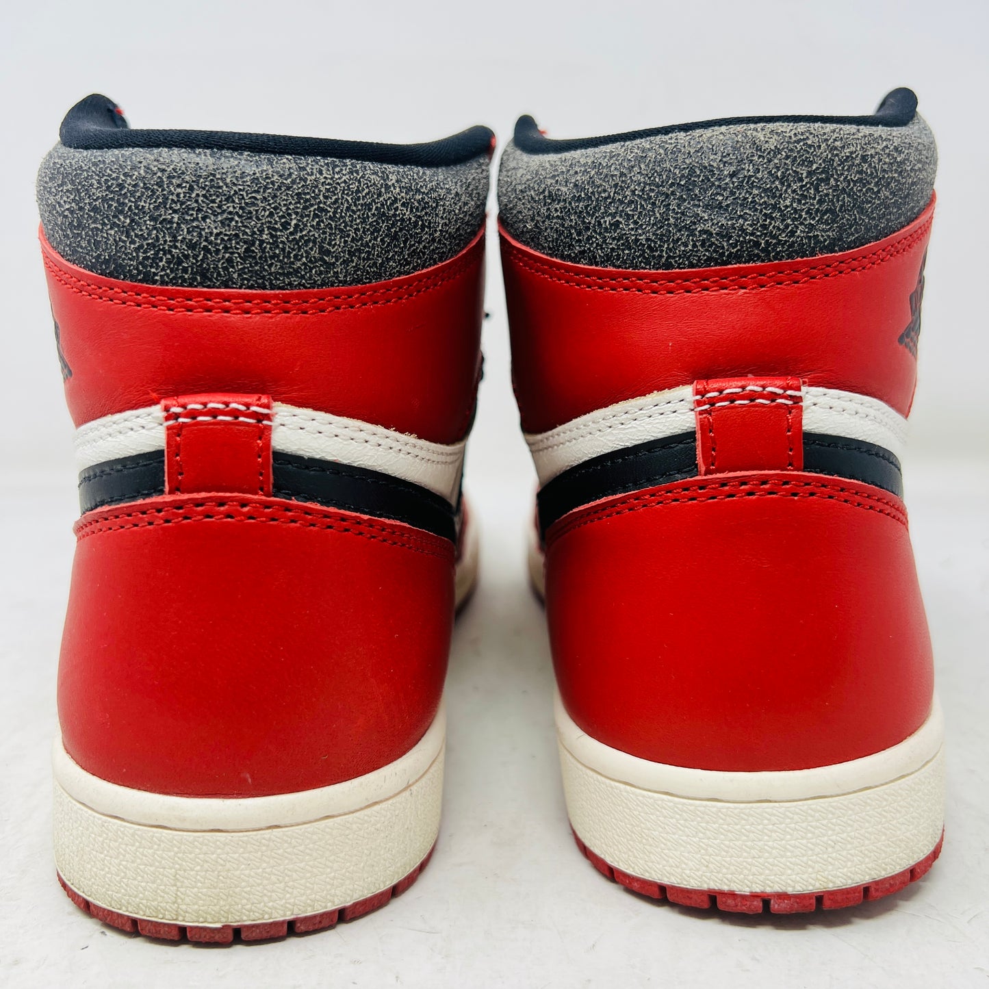 Jordan 1 Retro High OG Chicago Lost and Found