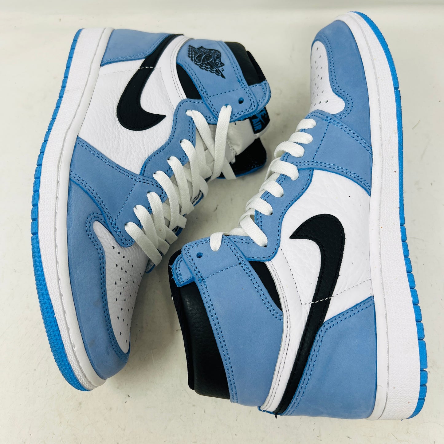 Jordan 1 Retro High OG University Blue