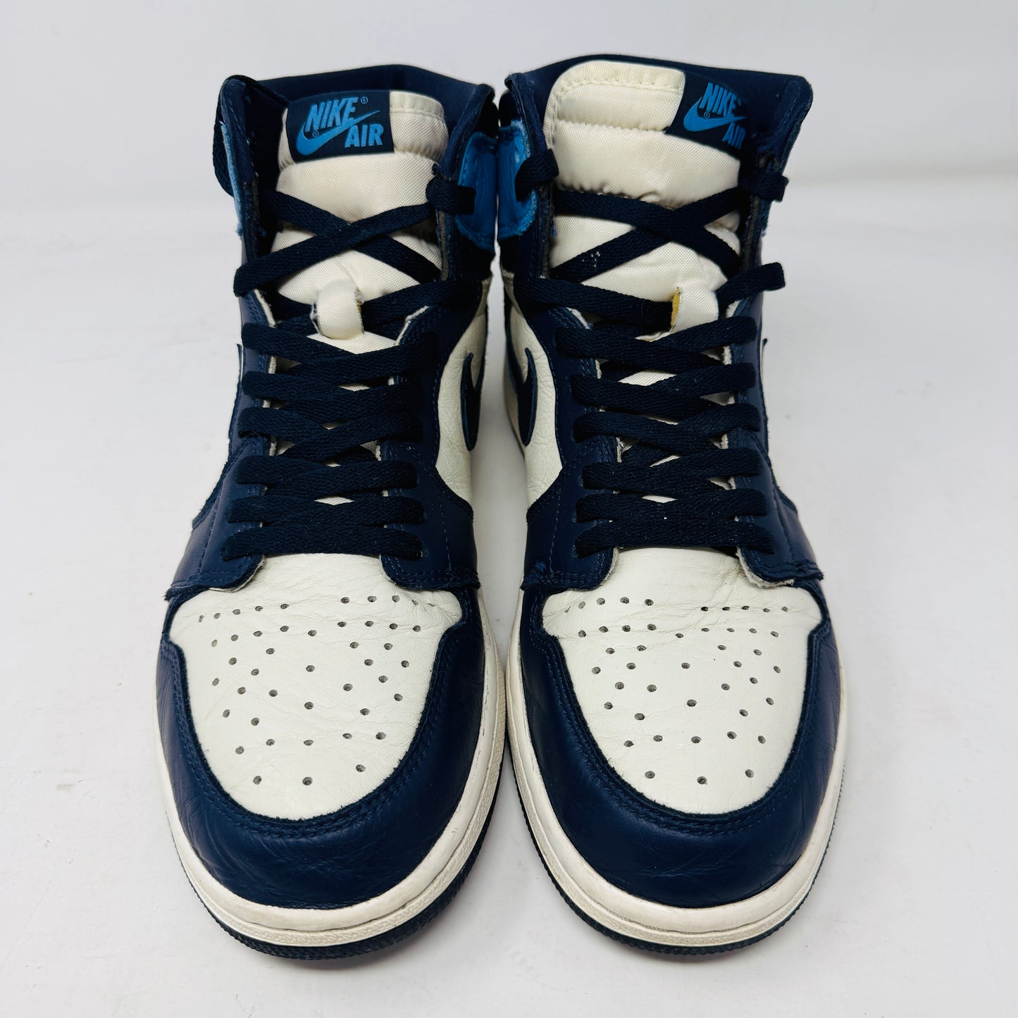 Jordan 1 Retro High Obsidian