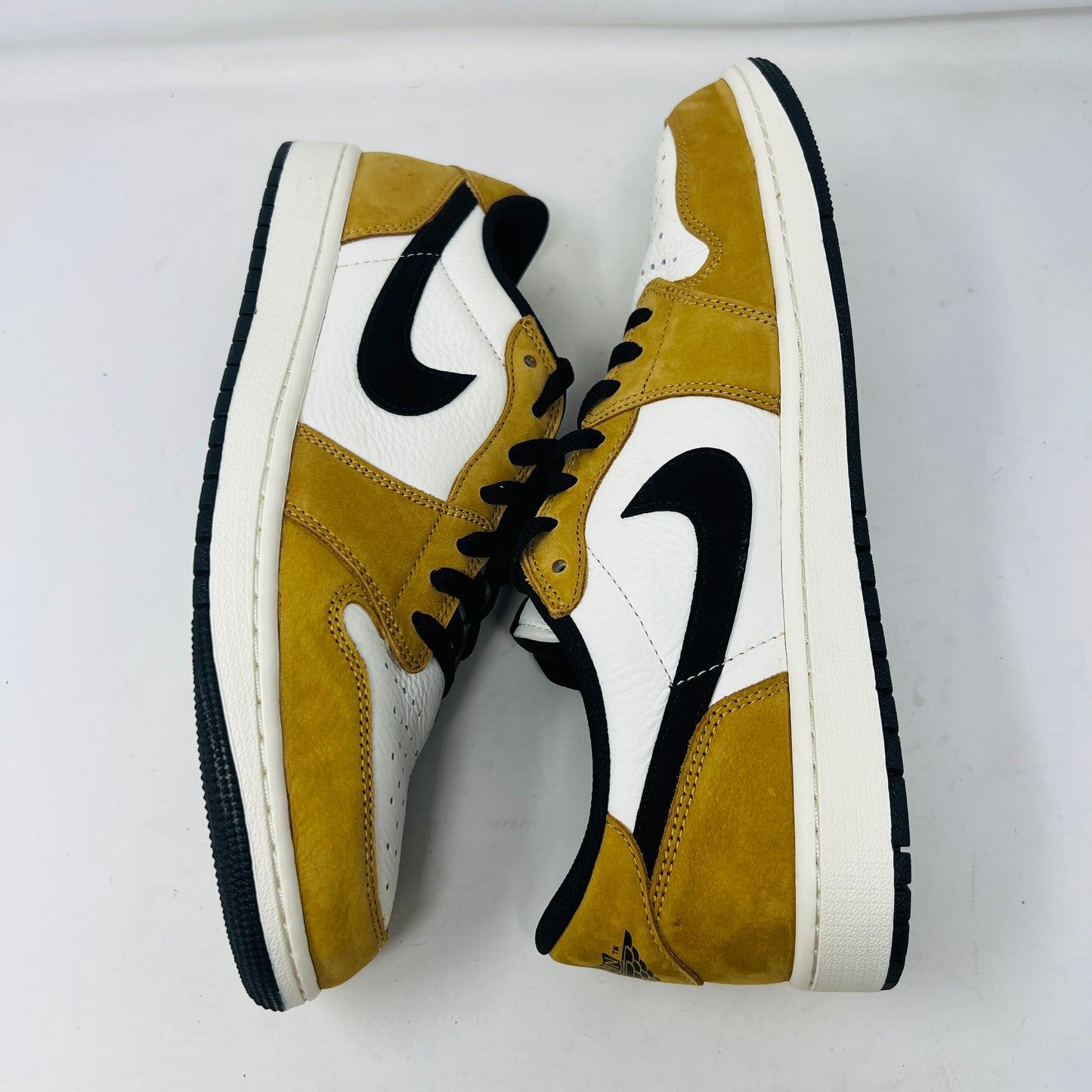 Jordan 1 Low OG Rookie of the Year