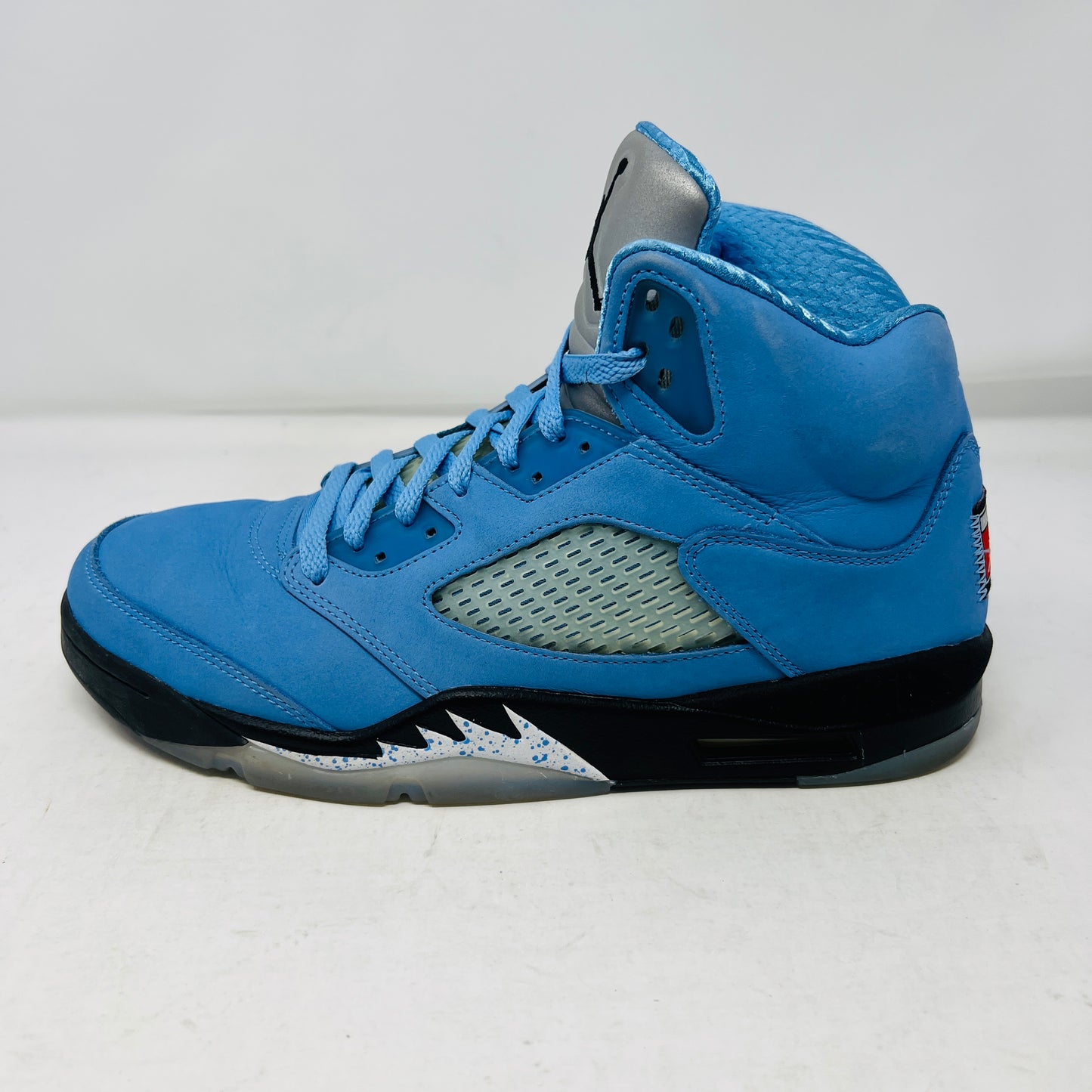 Jordan 5 Retro UNC University Blue