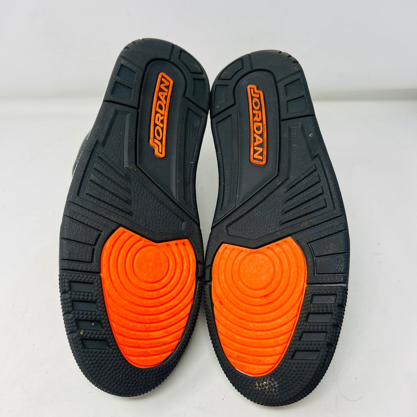Jordan 3 Retro Fear Pack (2023)