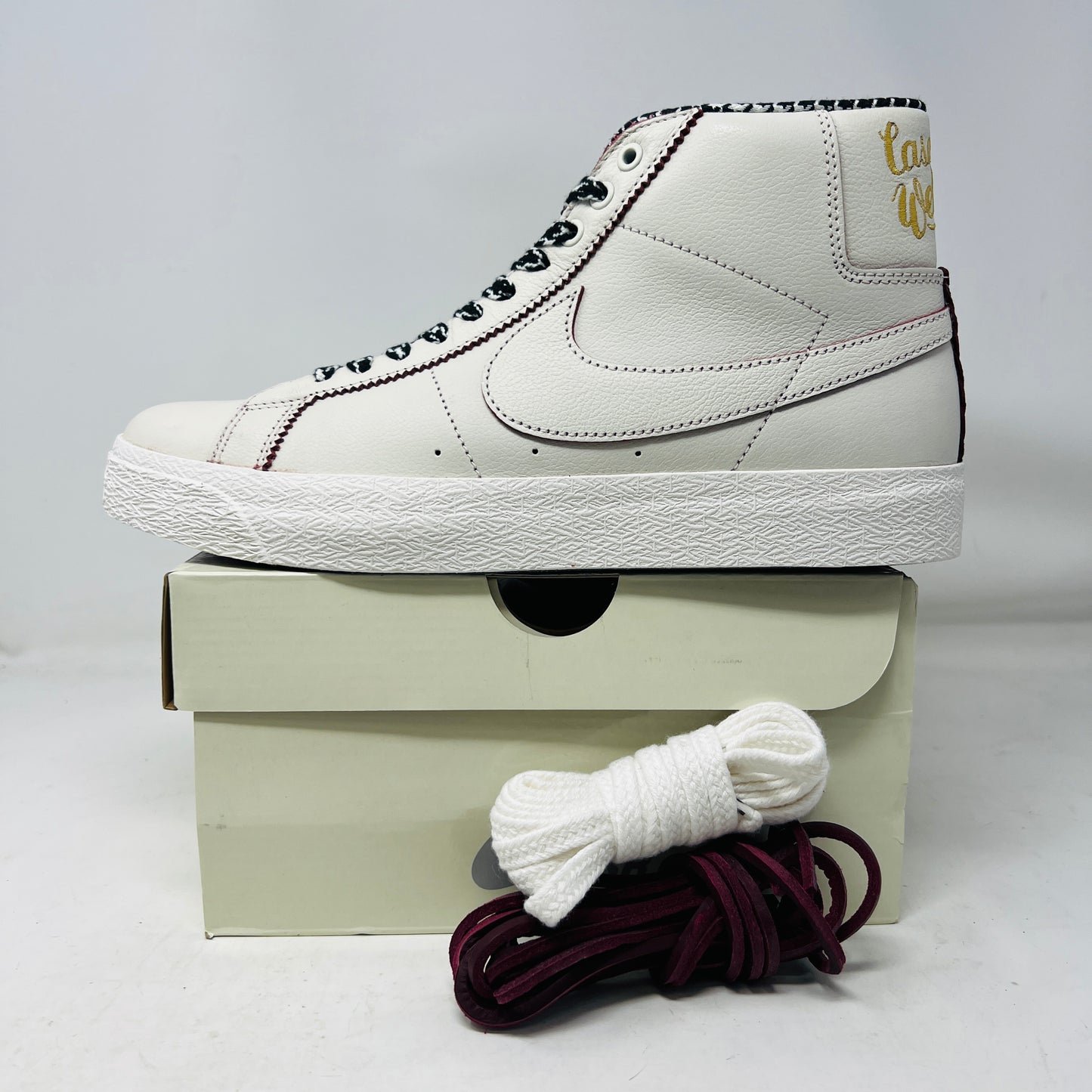 Nike SB Zoom Blazer Mid QS Welcome Skateboarding