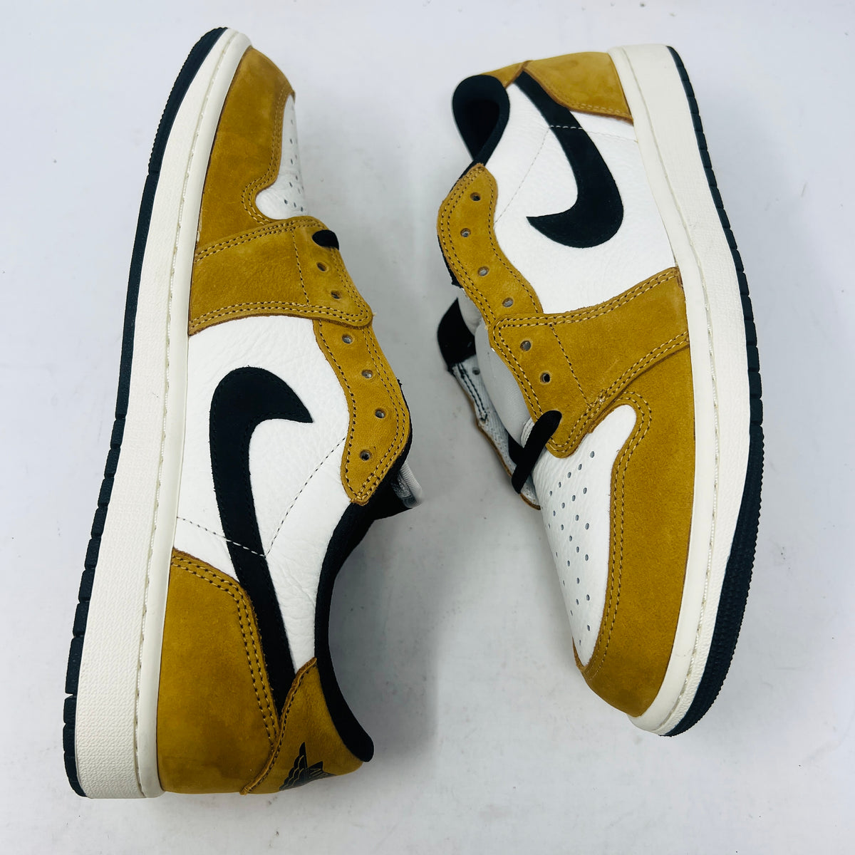 Jordan 1 Low OG Rookie of the Year