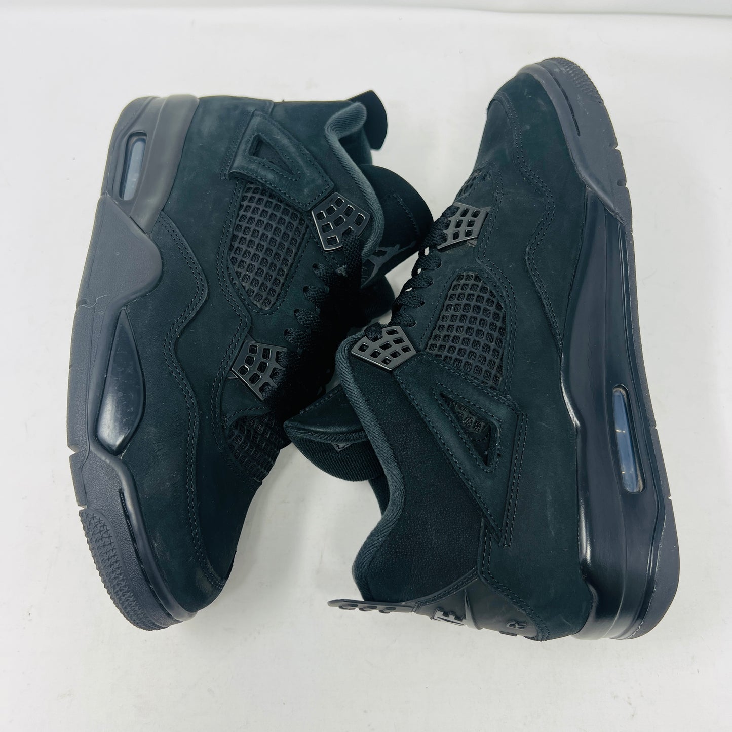 Jordan 4 Retro Black Cat (2025)