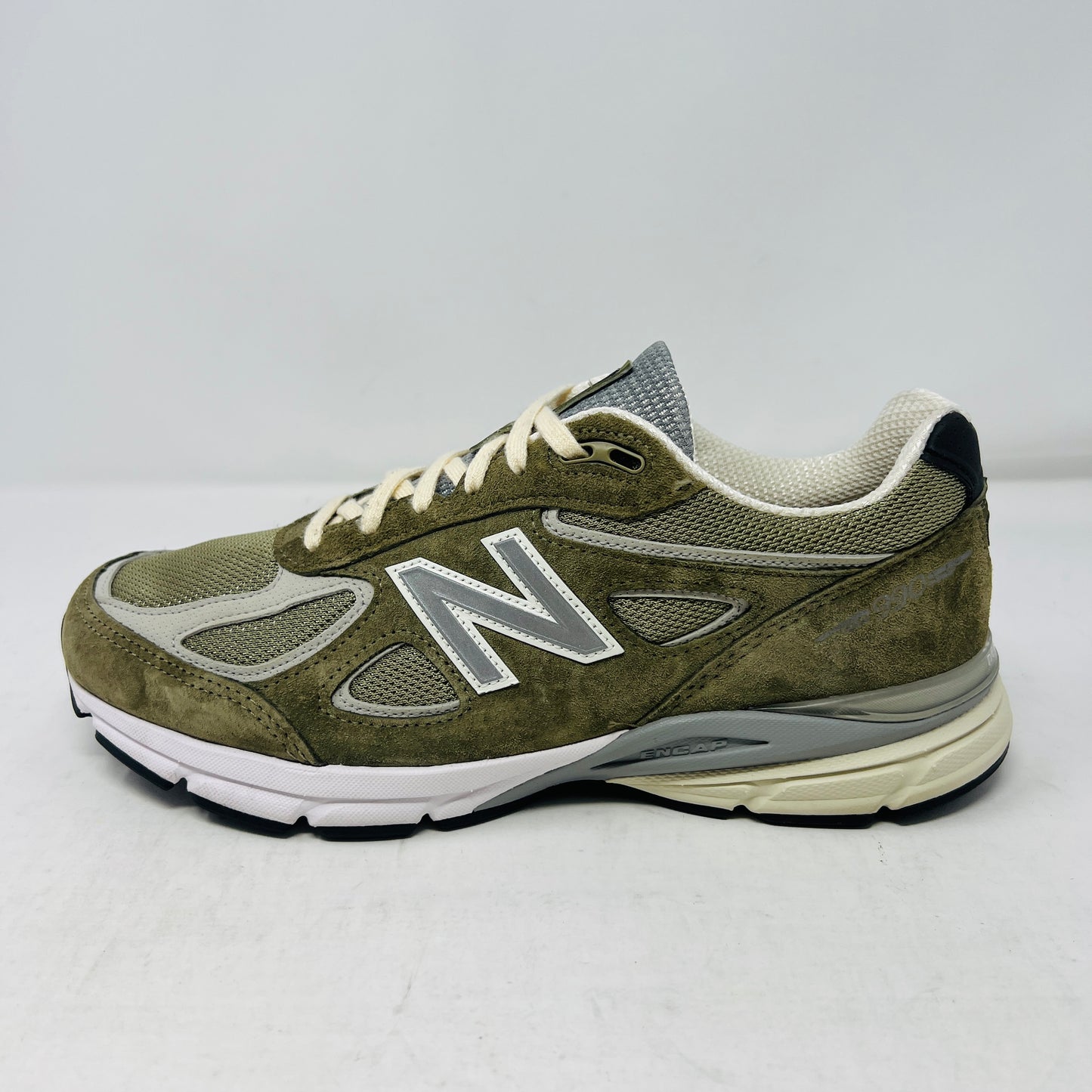 New Balance 990v4 MiUSA Aime Leon Dore True Camo