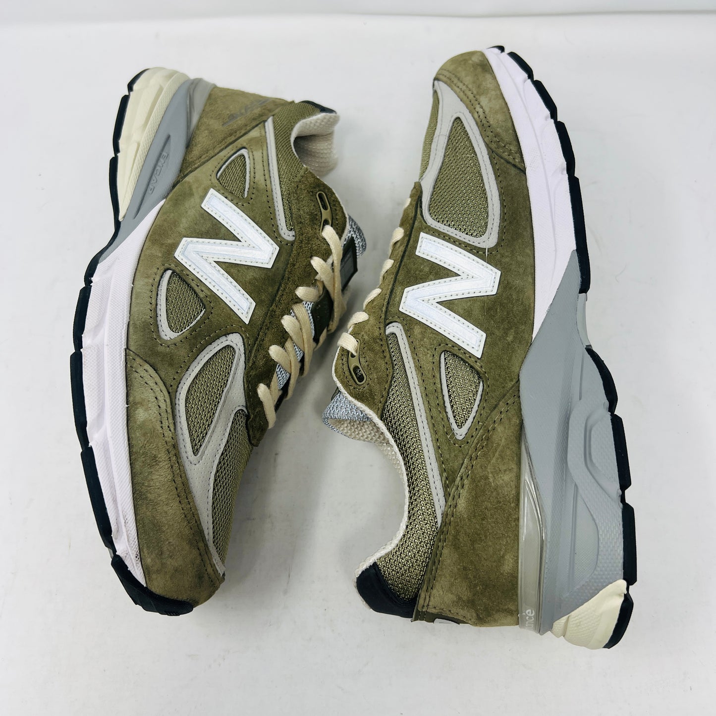 New Balance 990v4 MiUSA Aime Leon Dore True Camo