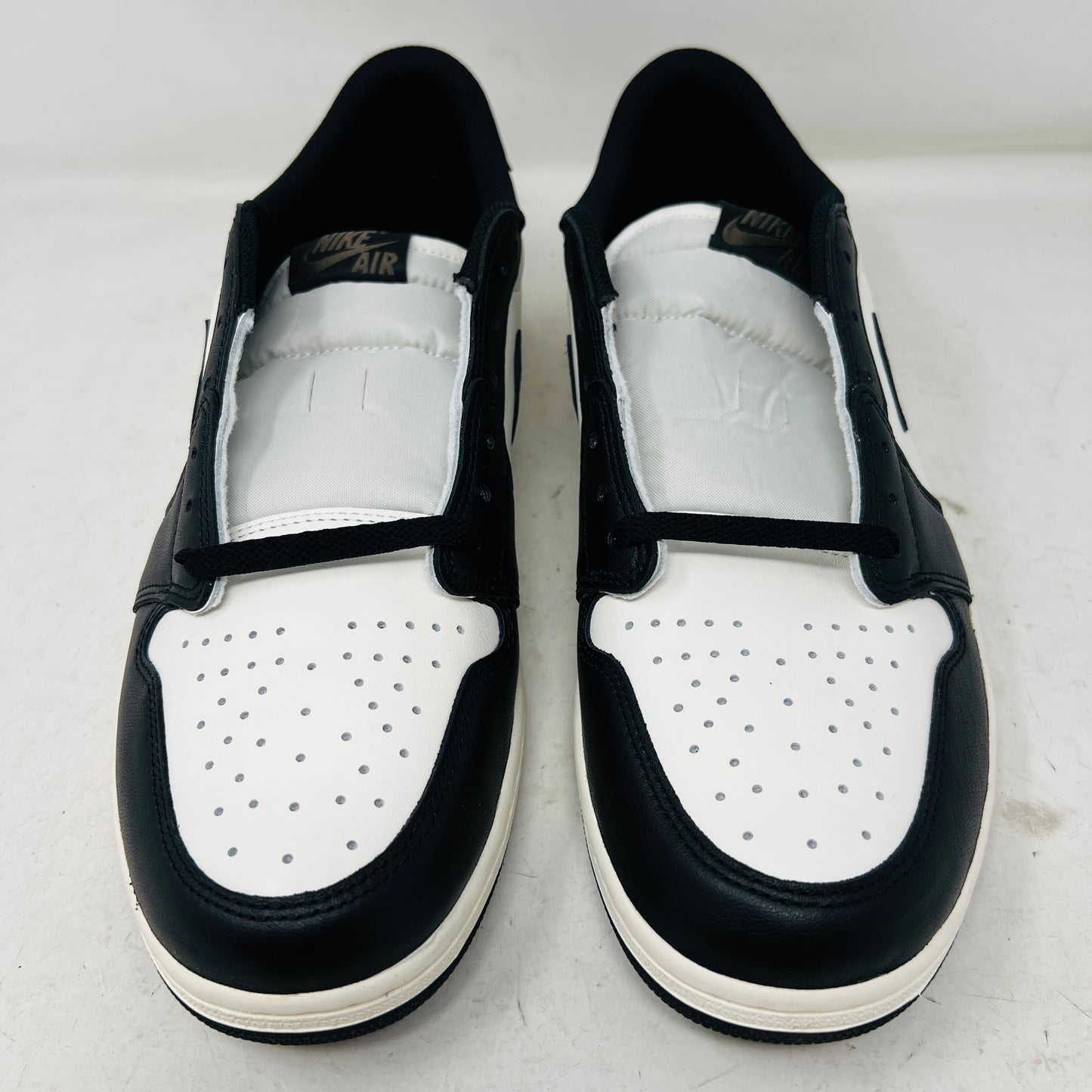 Jordan 1 Retro Low OG Mocha