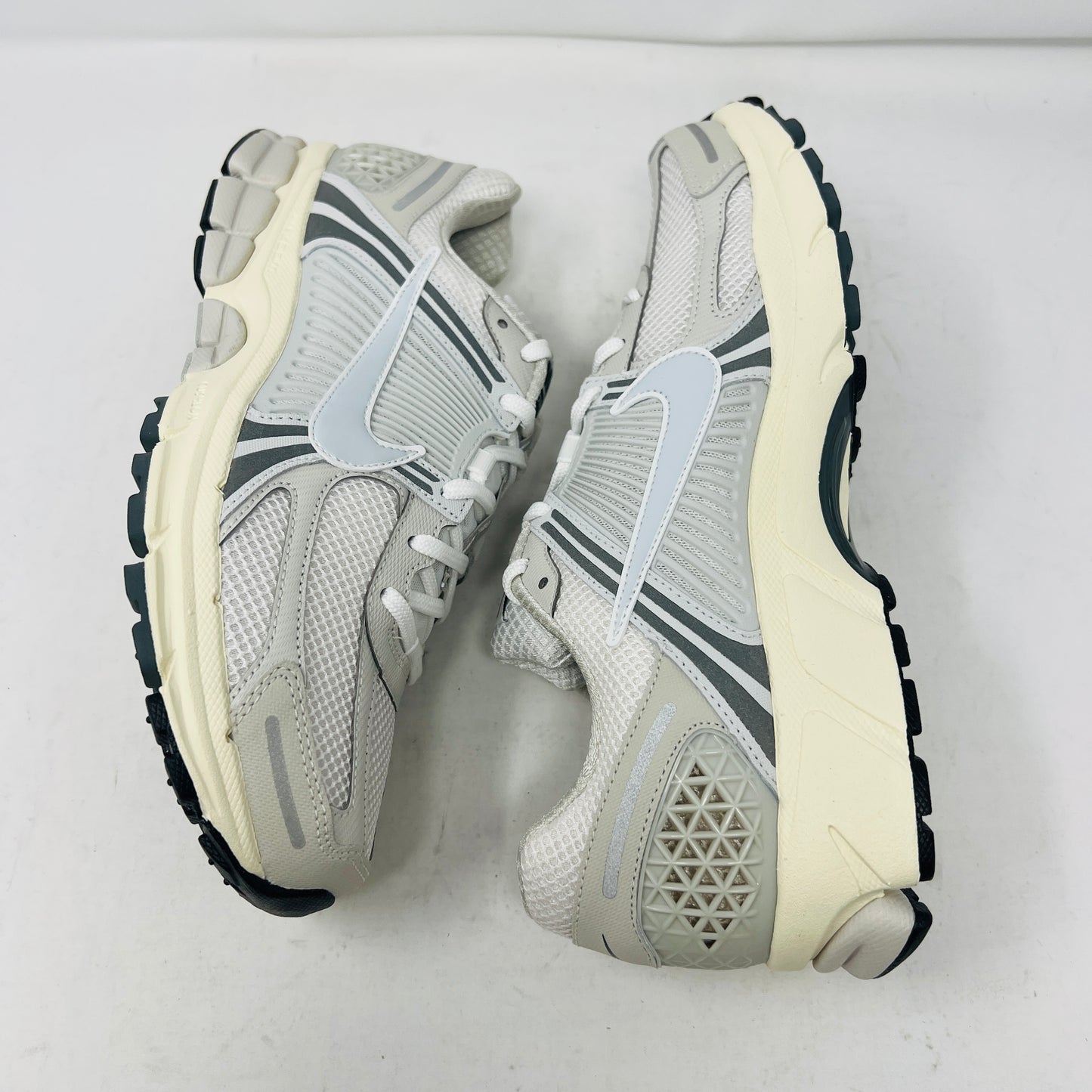 Nike Zoom Vomero 5 Platinum Tint